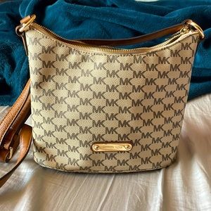 No longer sold Michael Kors Crossbody Travel Bag/Purse